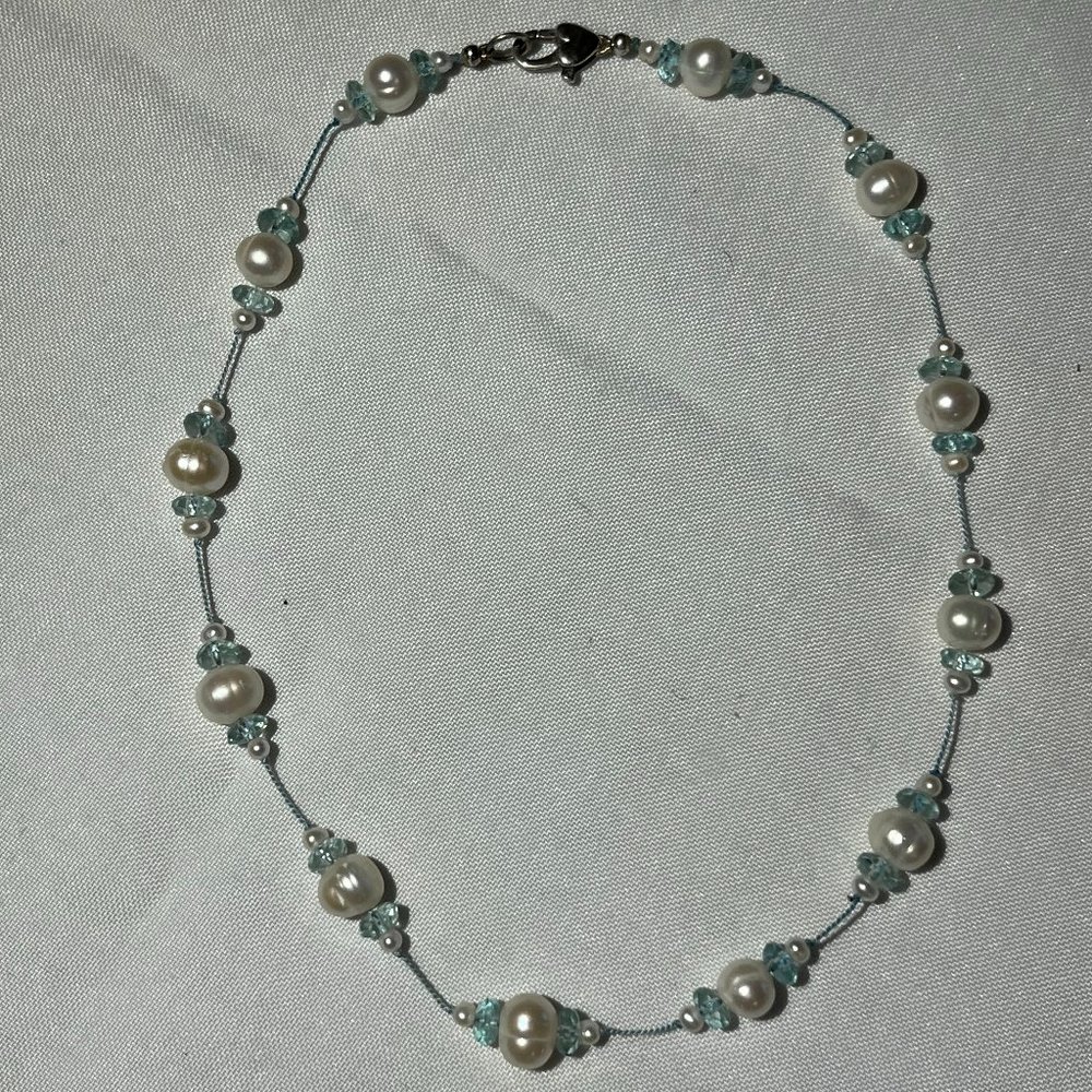 NECKLACE FAUX PEARLS AND LIGHT BLUE BEADS